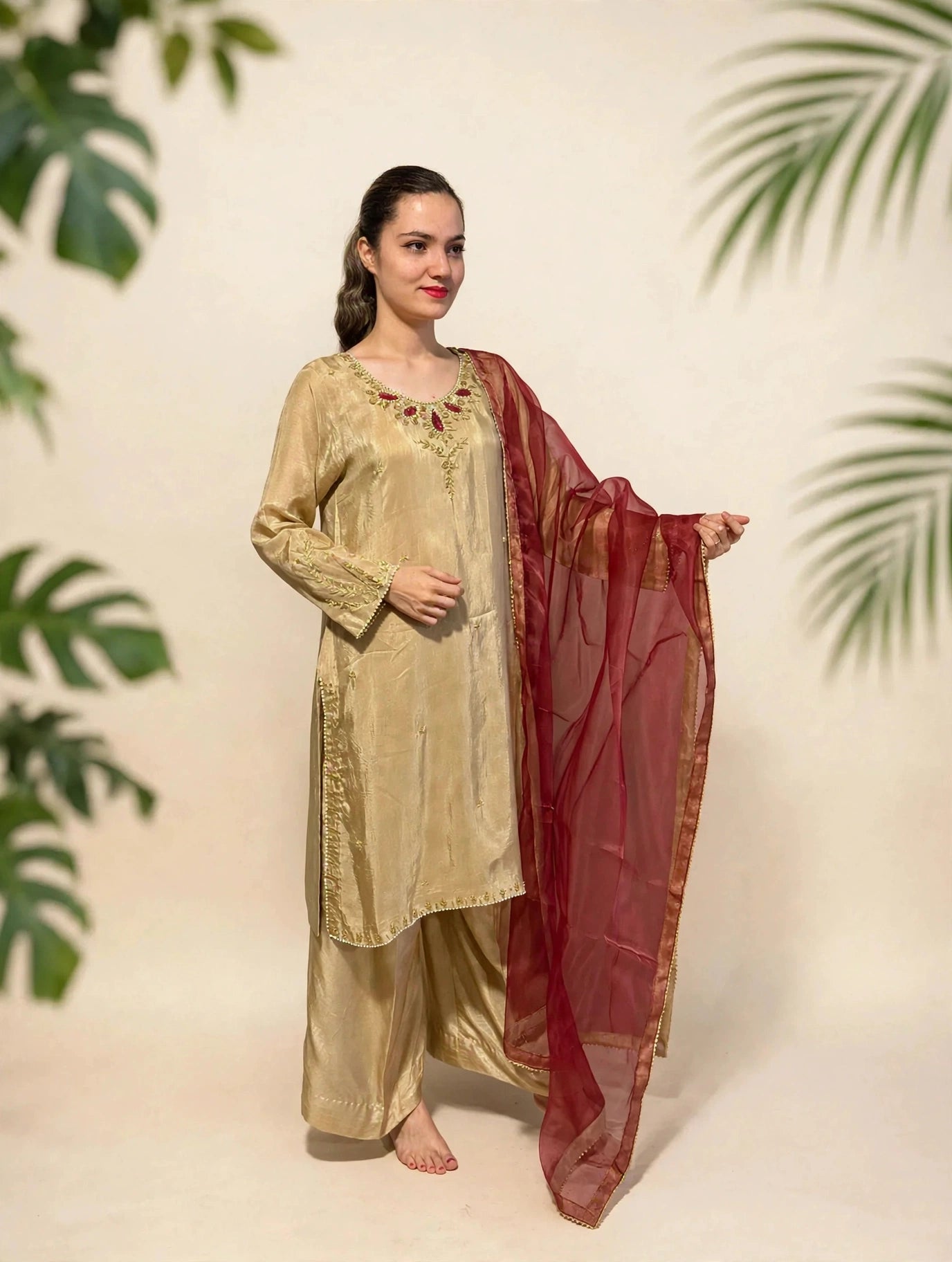Tawq catalog image 5