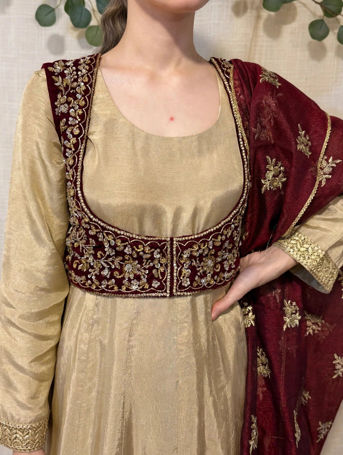 Makhmal Naz catalog image 3