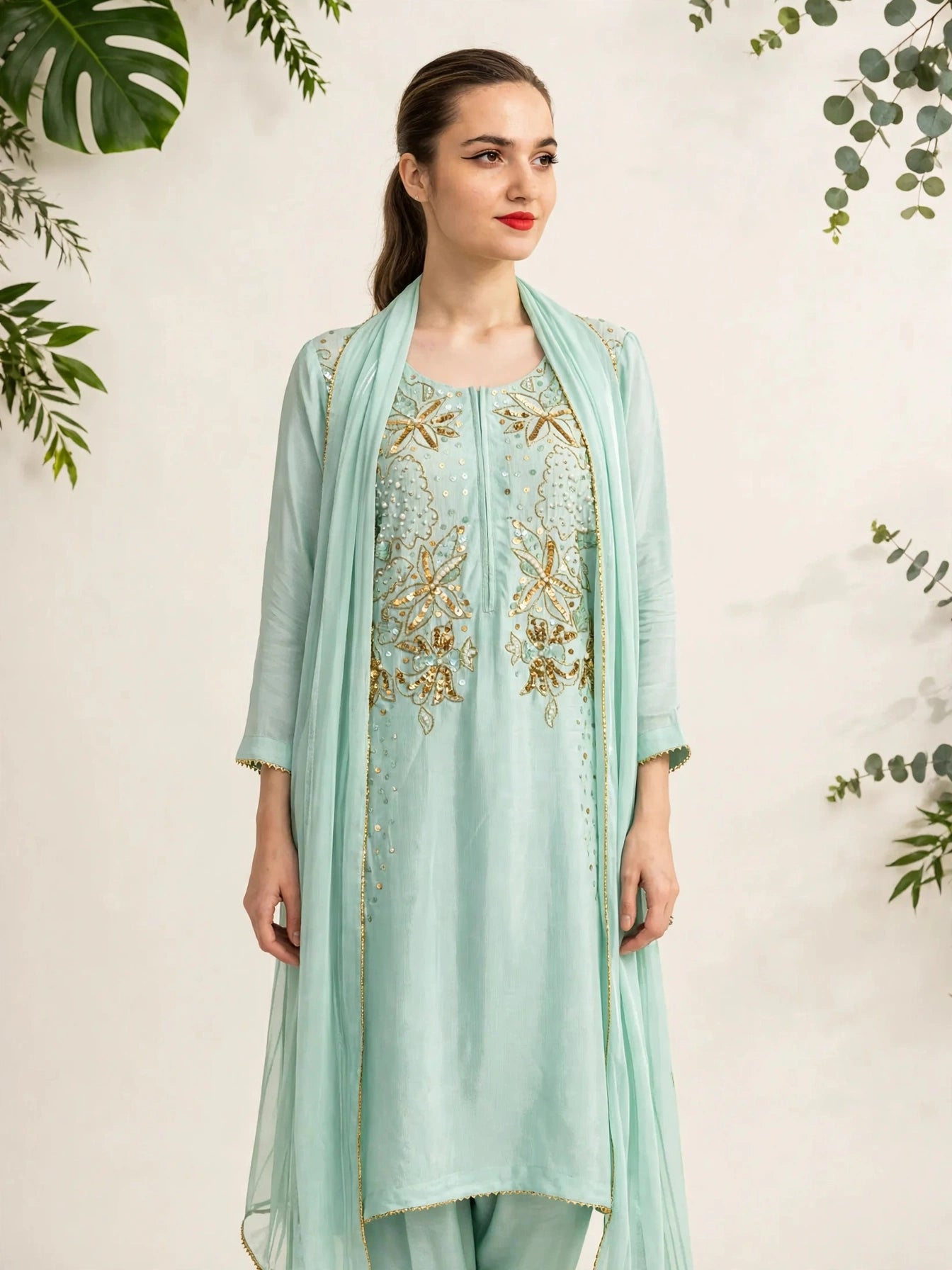 Lamaan catalog image 1